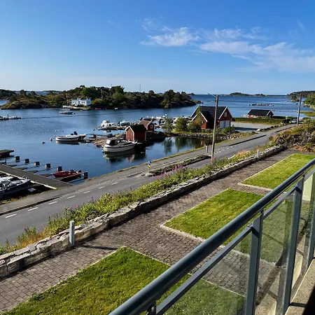 I Grimstad (Aust-Agder)